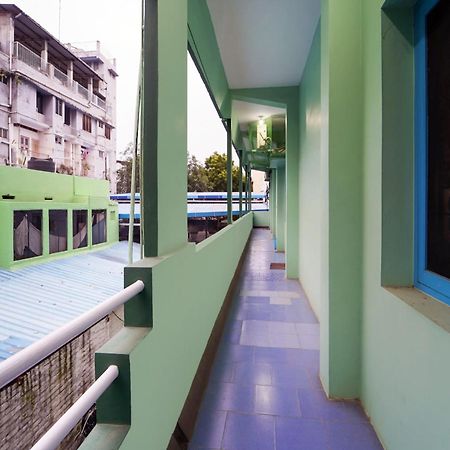 Hotel O Sri Sivasakthi A/C Lodge Sivakāsi エクステリア 写真
